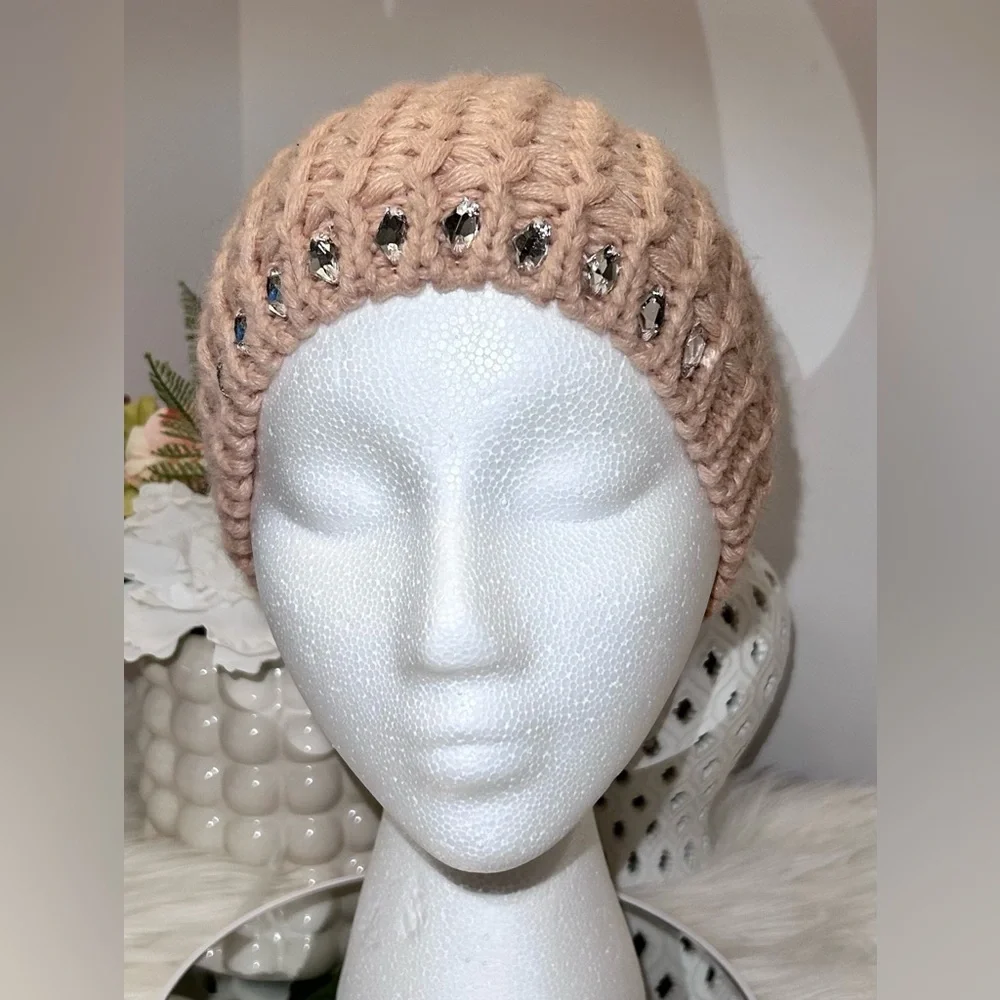 Charlotte Russe Crocheted Beanie with Rhinestones EUC